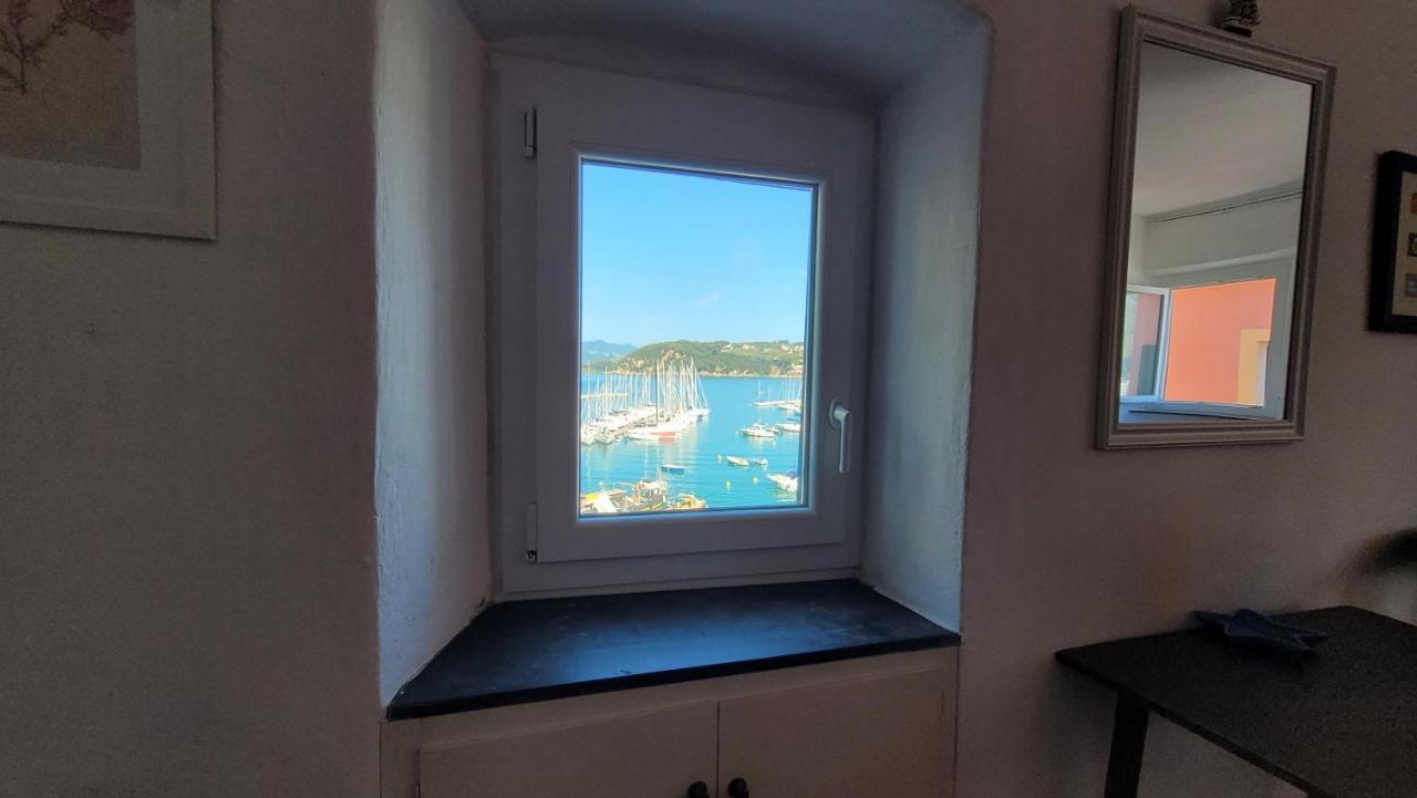L'Arpara Casa Al Molo Dal Mare Al Castello Lerici Eksteriør billede